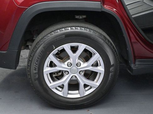 Used 2022 Jeep Grand Cherokee Limited AWD/4WD image 37