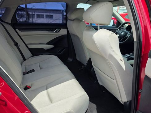 Used 2018 Honda Accord LX image 16
