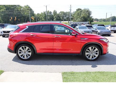 Used 2020 INFINITI QX50 Sensory w/ Proactive Package AWD/4WD image 6