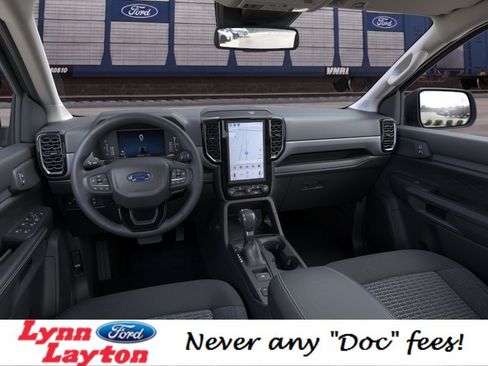 New 2026 Ford Ranger XLT w/ Black Appearance Package AWD/4WD image 9
