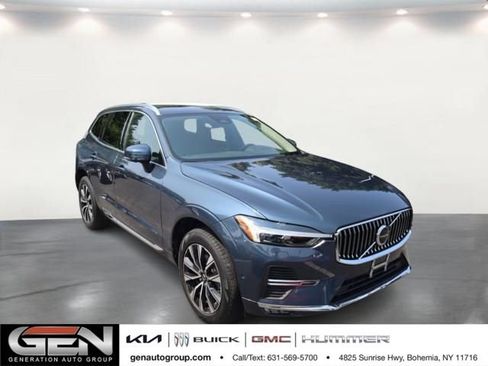 Used 2023 Volvo XC60 B5 Plus w/ Climate Package AWD/4WD image 1