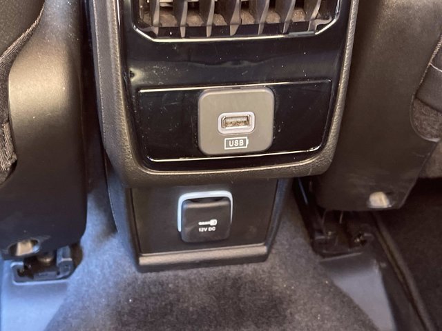 Used 2023 Jeep Compass Latitude AWD/4WD image 19