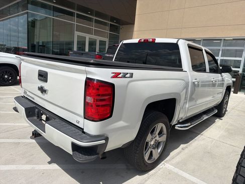 Used 2018 Chevrolet Silverado 1500 LT w/ All Star Edition image 4