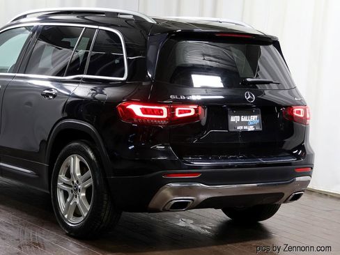 Used 2020 Mercedes-Benz GLB 250 GLB 250 4MATIC SUV w/ Premium Package image 8