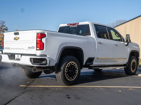 New 2026 Chevrolet Silverado 3500 High Country w/ Technology Package image 7