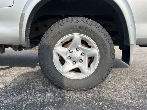 Used 2003 Toyota Tundra SR5 RWD image 6