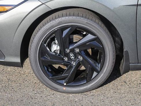 New 2026 Hyundai Elantra Sport FWD image 11