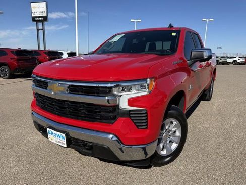 Used 2022 Chevrolet Silverado 1500 LT w/ Texas Edition Plus image 2