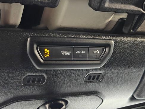 Used 2022 Jeep Wrangler Unlimited Sport S image 10