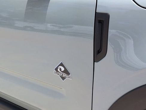Certified 2022 Ford Bronco Sport Outer Banks w/ Tech Package AWD/4WD image 14