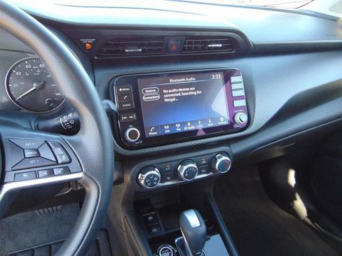 Used 2023 Nissan Kicks SV FWD image 12