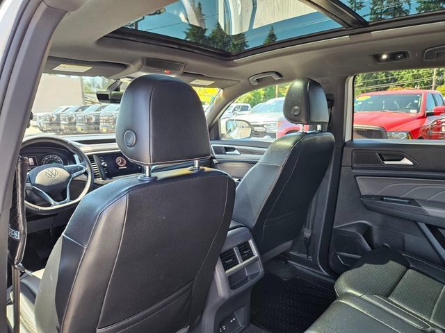 Used 2021 Volkswagen Atlas Cross Sport SE w/ Panoramic Sunroof Package FWD image 20