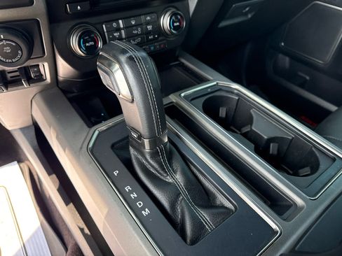 Used 2017 Ford F150 Raptor w/ Equipment Group 802A Luxury AWD/4WD image 20