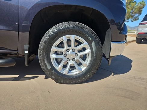 Used 2024 Chevrolet Silverado 1500 LT w/ Protection Package AWD/4WD image 9