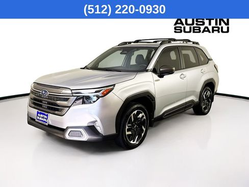 Certified 2025 Subaru Forester Limited image 4