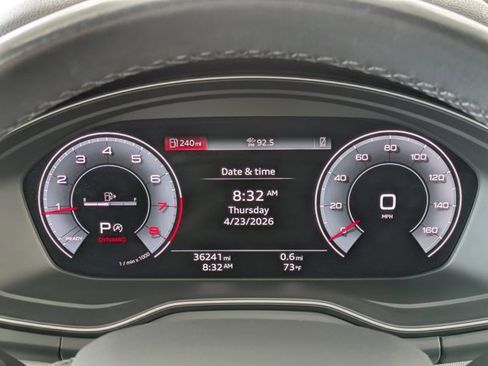 Used 2025 Audi Q5 2.0T Premium AWD/4WD image 12