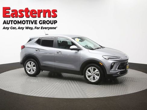 Used 2024 Buick Encore GX Preferred FWD image 13