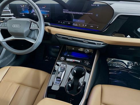 Used 2025 Audi A5 2.0T Premium Plus w/ Premium Plus image 6