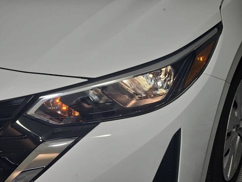 Certified 2025 Nissan Sentra S FWD image 28