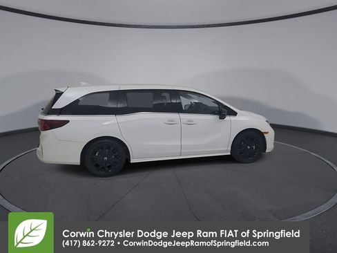 Used 2025 Honda Odyssey Sport-L image 16