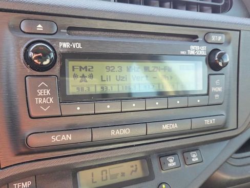 Used 2013 Toyota Prius C One image 21