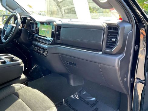 Certified 2025 Chevrolet Silverado 1500 LT image 16