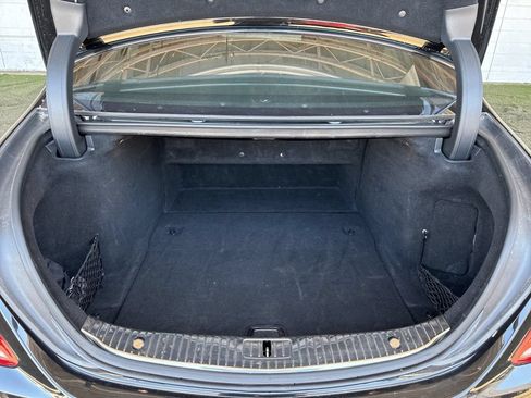 Used 2014 Mercedes-Benz S 550 Sedan image 17