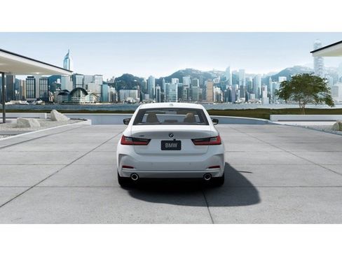 New 2026 BMW 330i xDrive Sedan w/ Premium Package image 5