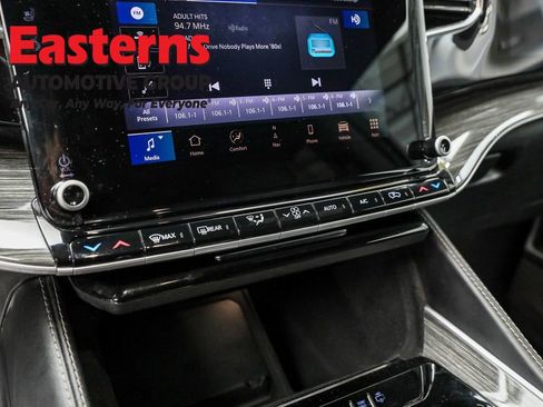 Used 2022 Jeep Wagoneer Series II AWD/4WD image 20