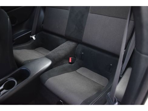 Used 2017 Toyota 86 RWD image 15