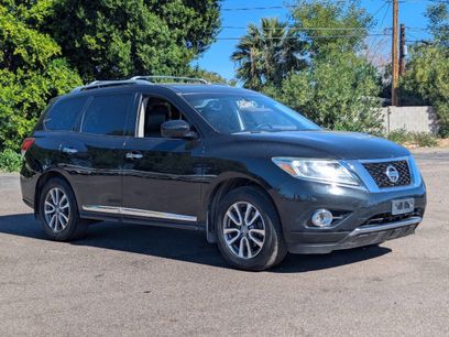 Used 2016 Nissan Pathfinder SL w/ SL Premium Package