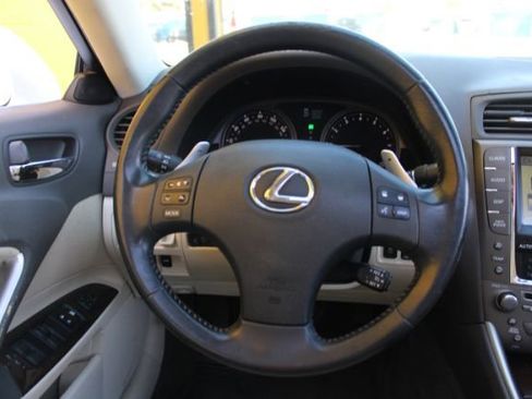 Used 2010 Lexus IS 250 image 12