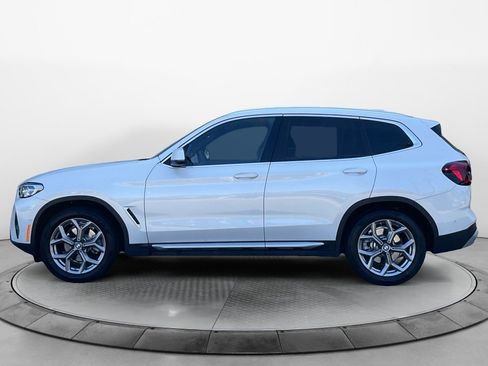 Used 2023 BMW X3 xDrive30i w/ Premium Package w/ZPA AWD/4WD image 4