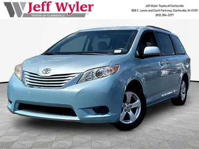 Used 2015 Toyota Sienna LE