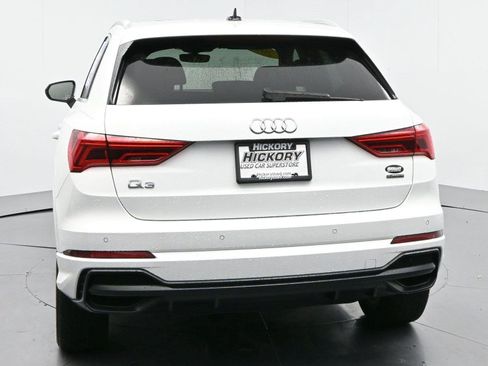 Used 2021 Audi Q3 2.0T Premium w/ Convenience Package AWD/4WD image 6