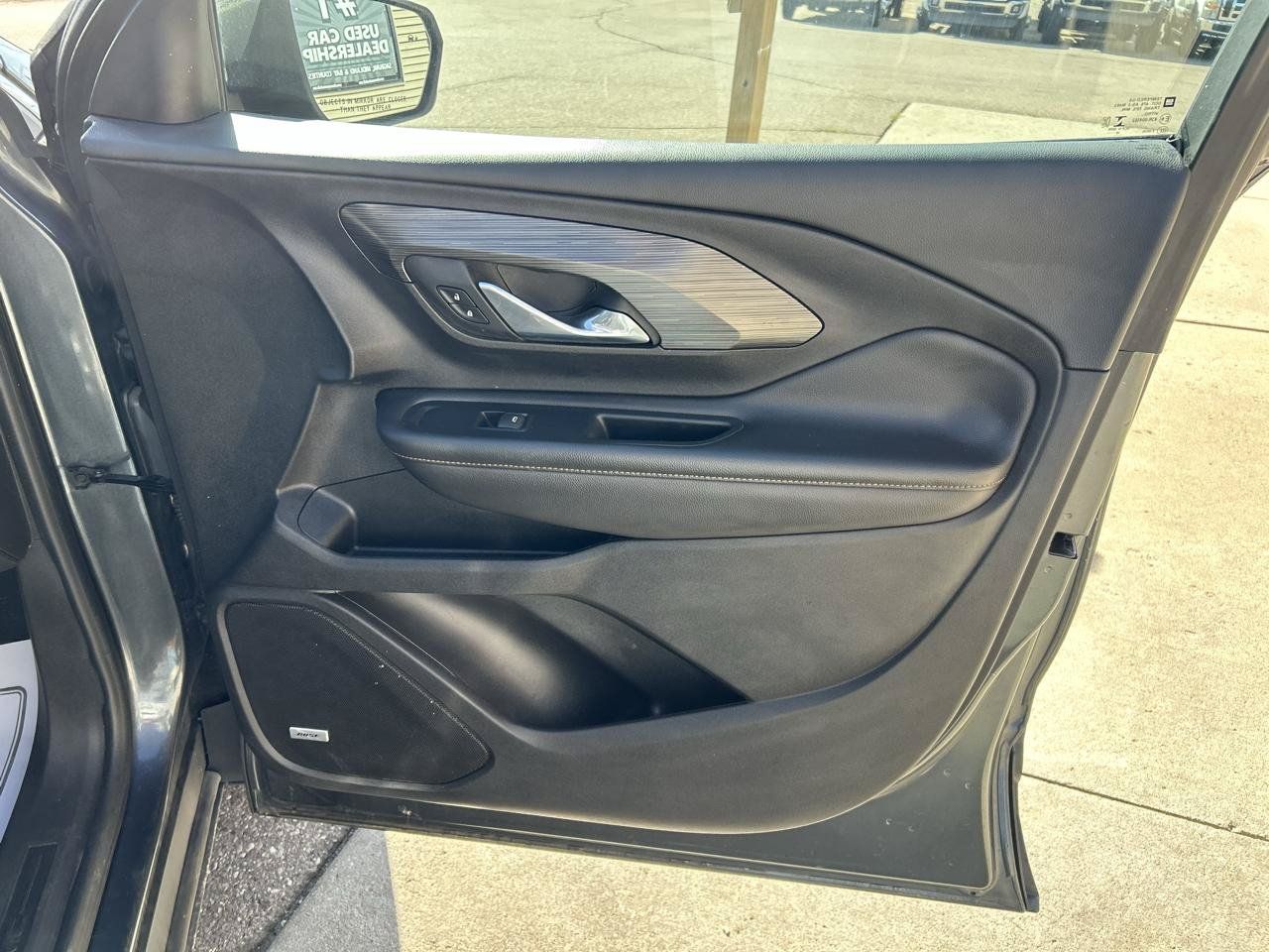 Used 2019 GMC Terrain SLT AWD/4WD image 18