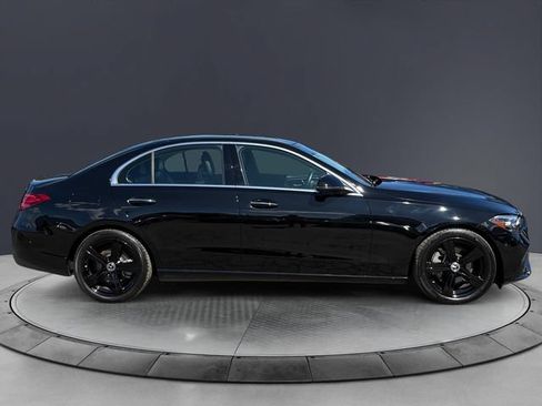 Used 2025 Mercedes-Benz C 300 4MATIC Sedan image 6