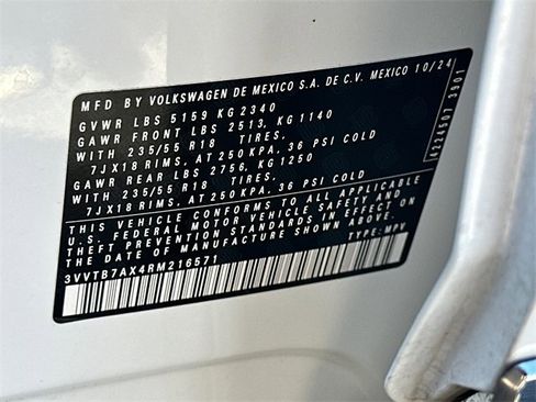 Certified 2024 Volkswagen Tiguan Wolfsburg Edition image 39