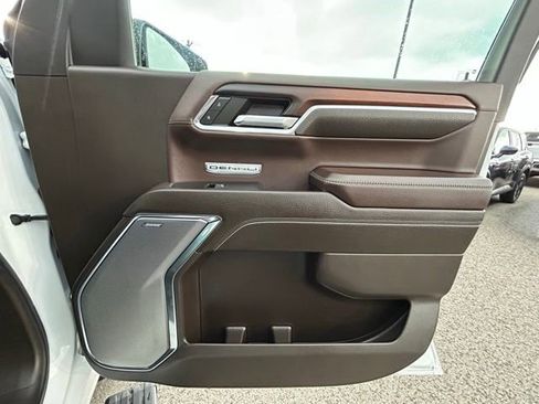 Used 2024 GMC Sierra 1500 Denali AWD/4WD image 41