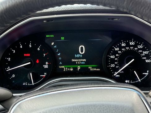 Used 2019 Toyota Avalon XLE image 21