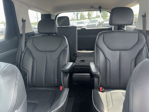 Used 2024 Hyundai Palisade XRT AWD/4WD image 2