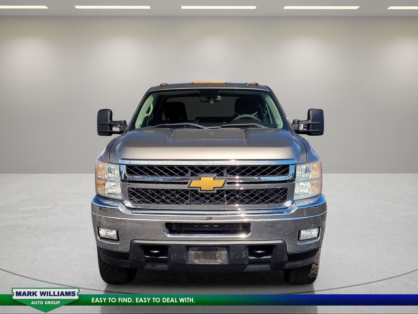 Used 2014 Chevrolet Silverado 2500 LT w/ Interior Plus Package AWD/4WD image 9