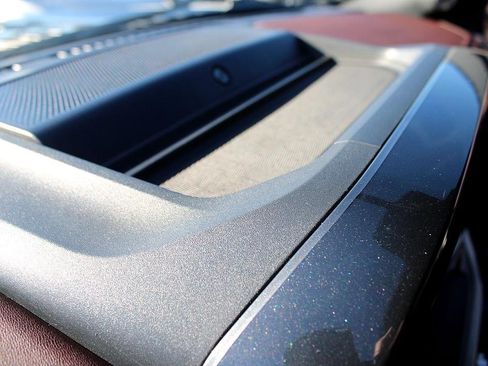 Used 2021 Ford F150 Lariat w/ Equipment Group 502A High image 32