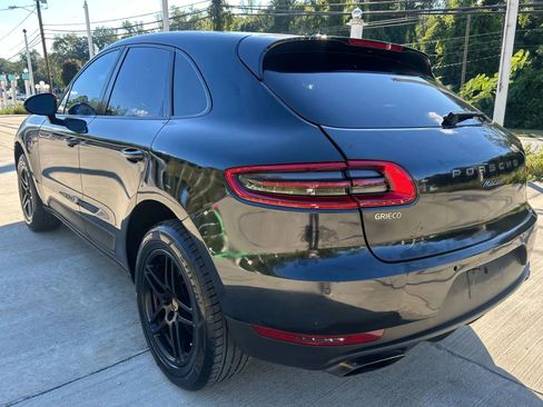 Used 2018 Porsche Macan AWD/4WD image 7