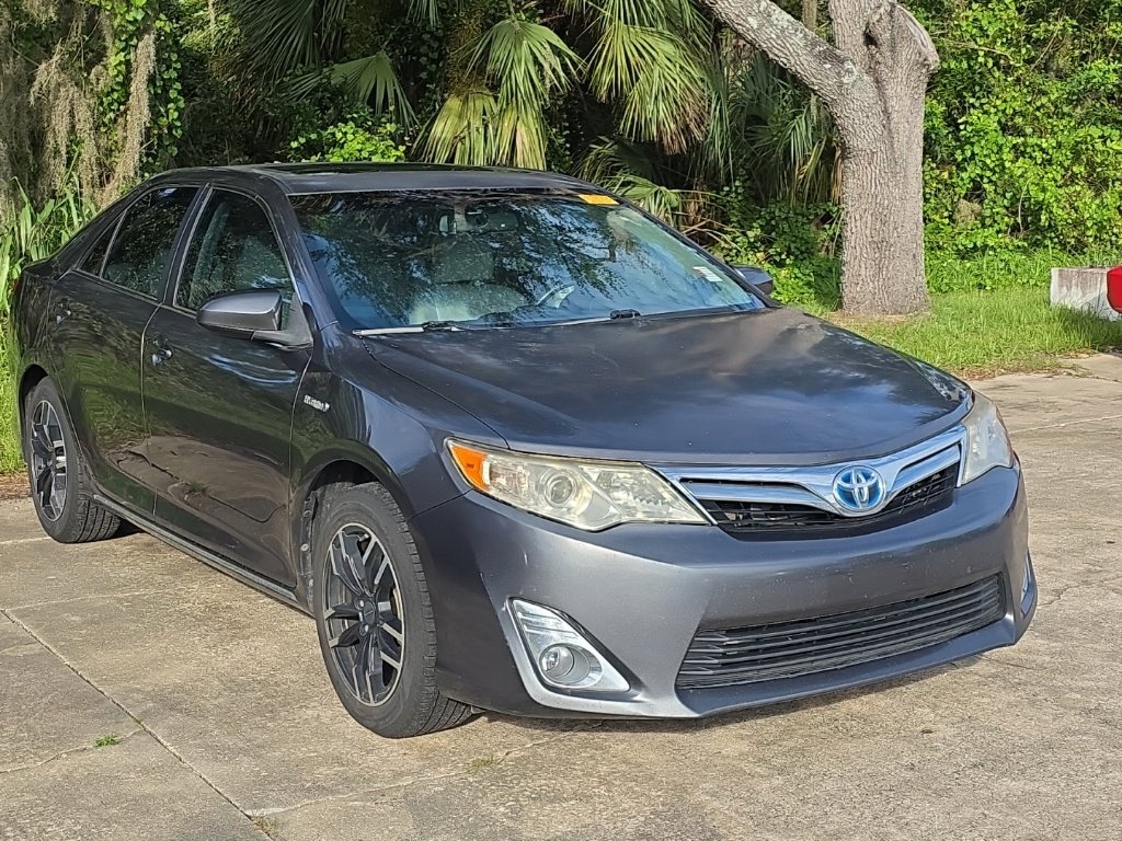 Used 2012 Toyota Camry XLE w/ Leather Pkg FWD image 6