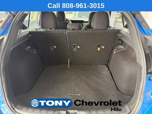 Used 2024 Nissan Kicks SV FWD image 11