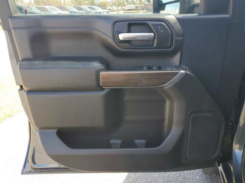 Used 2020 Chevrolet Silverado 2500 LT w/ All Star Edition image 15