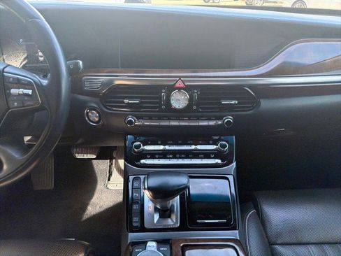Used 2019 Genesis G90 5.0 Ultimate RWD image 15