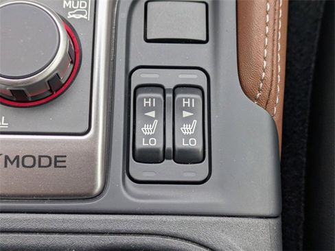 Used 2022 Subaru Forester Touring image 26