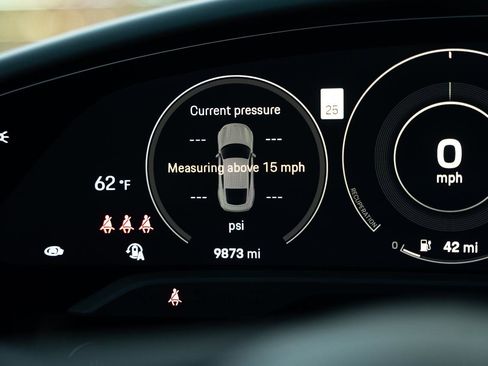 Used 2022 Porsche Taycan Turbo S image 62